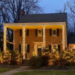 JMEXSUSS 1000 LED Christmas Outdoor String Lights Indoor with Remote 8 Modes Warm White Tree Lights Outdoor Plug in for Tree Room Yards Patio Wedding Outside Decorations