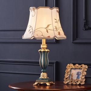 Table Lamp Modern Simple Study Creative Desk Lamp European Living Room Bedroom Bedside Decorative Desk Lamp