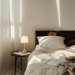 KDG Cordless Portables Table Lamp, LED Fabric Shade Small Desk Lamps, 4000mAh Battery Powered Lighting, 2700K Stepless Dimmable Light for Living Room, Dining Room, Bedroom, Bedside (Bronze)