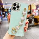 Love Heart Bracelet Plating Case On For IPhone 16 Pro Max 12 11 13 Mini 14 15 Plus X Xs Xr 16pro 16plus 15pro Luxury Chain Cover