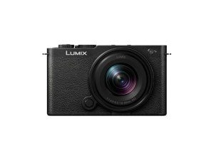 Panasonic LUMIX S9 Full-Frame Mirrorless Camera with S 18-40mm F4.5-6.3 Lens, Compact, Lightweight Body, Perfect for Social Media and Travel, DC-S9NK