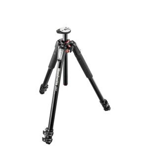 Manfrotto 3-Section Camera Tripod, Carbon Fiber Photography Accessories, Travel Tripod for Content Creation, Professional Photography,MT055XPRO3