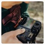 Peak Design Capture Camera Clip V3, Eclipse with Plate, Holds DSLR, Compact and Point and Shoot Bodies, Secure, Stable and Accessible, Attaches to Straps and Belts, Quick Release, 200 lb Capacity