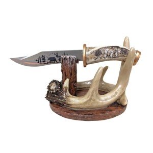 Bear Blade Knife with Carved Handle and Stand