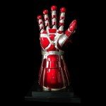 Sword Valley Cosplay Props Movie Universe A Man of Iron Gloves - LED Light-Up Collectible Gauntlet - Zinc Alloy & Rubber Construction, 40cm/15.75" (Cosplay, Display, Light Effects)