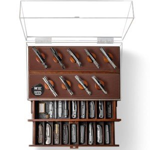 Holme & Hadfield Premium Knife Display Case for up to 50 Knives – Extra Large Handcrafted Wooden Pocket Knife Organizer for Collections – Birthday Gift for EDC Collectors – Luxury Built to Last