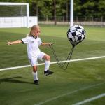 Pemoupnd Soccer | Volleyball | Rugby Trainer, Football Kick Throw Solo Practice Training Aid Control Skills Adjustable Waist Belt for Kids Adults