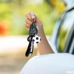 Soccer Keychain Soccer Gifts Key Chain, Football Inspirational Keyring Sports Fan Silicone Key Rings Football Keys Chains, Sports Ball Car Keyrings Cute Soccers Ball Keyring for Christmas Gifts