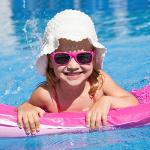 Morcheiong 48 Pack Kids Sunglasses Neon Colors Sunglasses，Sunglasses Party Favors Goody Bag Fillers Fun Gift for Birthday Party Beach Pool Party