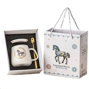 HIGHTERTON Horse Coffee Mug, 12 oz Enameled Mug, Ceramic Porcelain Tea Cup with Lid and Spoon, Birthday Present for Friends, Lady or Any Horse Lovers