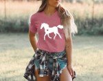 VVNTY Horse Lover Shirt Women: Horse Heart T Shirt Funny Horses T-Shirt Casual Animal Graphic Tees
