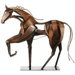 SunBlogs Art Metal Horse Statue Decor, Handmade Strong Modern Horse Sculpture Handicraft, Rustic Metal Statue Decorations Gift for Home Office Desk Figurine (Brown)
