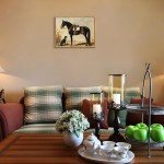 ARTZIO Vintage Framed Horse Wall Art，Dog Decor ，Animal Bathroom Aesthetic ， French Country Oil Painting，Bedroom Canvas Wall Art For Living Room，8x10in Ready To Hang