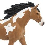 Safari Ltd. Pinto Mustang Stallion Figurine - Lifelike 7.25" Model Figure - Educational Toy for Boys, Girls, and Kids Ages 3+