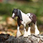 Safari Ltd. Tinker Horse Figurine - Lifelike 6" Figure - Educational Toy for Boys, Girls, and Kids Ages 3+