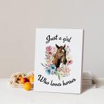 hold fizz Horse Canvas Wall Art, Horse Pictures Animal Wall Decor, Just A Girl Who Loves Horses Painting Prints Artwork for Living Room Bedroom Home Office Wall Decorations