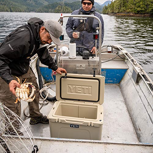 YETI Tundra 45 Cooler - Desert Tan