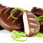 Luxury Vegan Chocolate Creams | 18 Fondant Dark Chocolates, 9 Flavour Assortment | Perfect Vegan Gift
