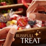 Lindt Lindor Assorted Chocolate Truffles – 1kg Bag (Approx. 80 Balls) – Smooth Filling – Christmas, Gift, Birthday, Congratulations, Sharing Treat