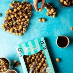 Joe & Seph's Milk Chocolate Popcorn Slab (1x115g), Salted Caramel Gourmet Popcorn, Belgian Milk and White Chocolate Air-Popped Popcorn, 37% of Cocoa, Gifts for Men and Women, Festive Snacks