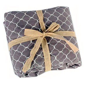 Molly Mutt Pet Blanket - Dog Blankets For Small Dogs - Cat Blanket - Pet Blankets- Pet Furniture Protector - Small Blankets For Pets - Calming Blankets For Dogs - Couch Pet Protector - Dog Car Blanket