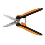 Fiskars Pruning Shears for Gardening, Multipurpose 8" Garden Shears with Sheath and SoftGrip Handle, Great for cutting Nursery Pots, Bags, and Wire