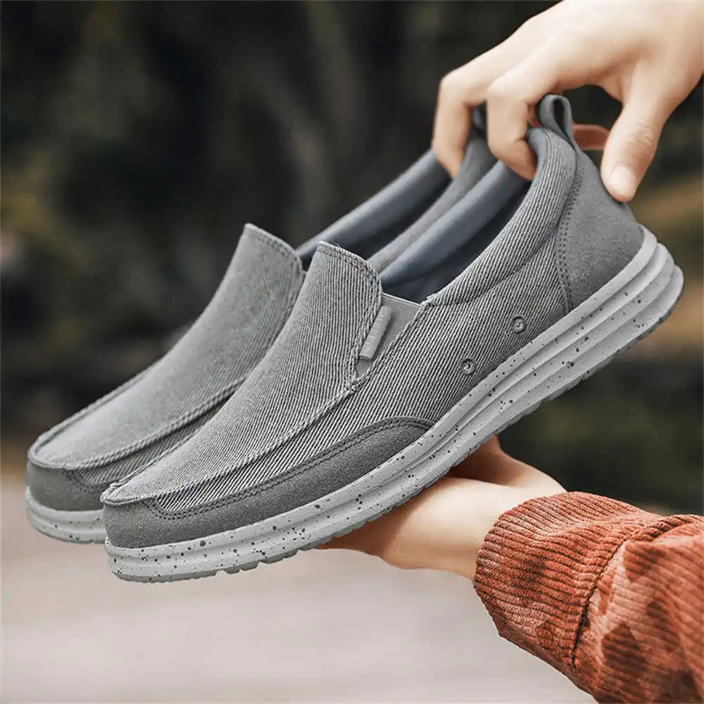 Black Luxury Sneakers for Men - Casual Skate Shoes