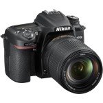 Nikon D7500 DSLR Camera 32-Piece Bundle
