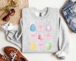 Coquette Easter Egg and Bow Sweatshirt Gift for Her, Cute Pink Coquette Bows and Pastel Easter Egg Sweatshirt for Mom Cozy Easter Pullover