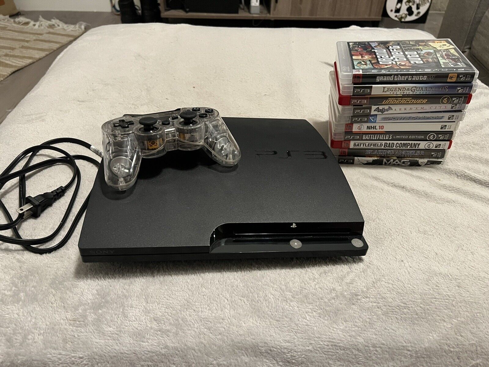 Sony PlayStation 3 Slim Black TESTED WORKING WITH GAMES AND CONTROLLER