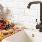 Jay Franco Hello Kitty Soap Dish - Pink Resin Sponge Holder/Jewelry Dish - Bathroom Décor