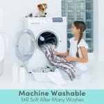 Stuffed Premium Soft Dog Blanket, with Flannel Grey Cute Paw Print, 24 * 32 inches, Cat Blanket Puppy Pads Supplies Dog Products Stuff Essentials