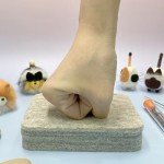 Truslin Needle Felting Kit, DIY Crafts for Adults Women, Hobby Kit with Felting Supplies,Felting Needles, Felting Wool and Tools for Beginners, Adult Craft Kits, Faceless Animals 12pcs