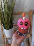 Youtooz FNAF Cupcake Plush 6IN Shoulder Rider, Collectible Soft Magnetic Cupcake Shoulder Rider Plushie from Five Night's at Freddys, By Youtooz FNAF Plush Collection