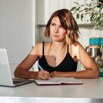 WY WENYUAN 12-Pcs Ballpoint Pens, Comfortable Writing Pens, Pastel Retractable Pretty Journaling Pens, Black Ink Medium Point 1.0 mm Gift Pens, Cute Pens Office Supplies for Women