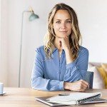 MultiBey A5 Binder 6-Ring Clear Binder Notebook Cover, Silver Round Ring with 90 Sheets Lined Inner Papers, A5 Planner Budget Binder with Snap Closure (A5, Silver)