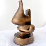 Minimalist Eyeglasses Stand for Desk or Nightstand