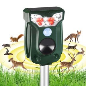 Cat Repellent Outdoor Solar Ultrasonic Animal Repeller- Motion Activated Pest Deterrent Device for Cats, Dogs, Raccoons, Deer, Skunks,Rodents, Waterproof Scare Away Raccoon Deterrent Stakes(Green)