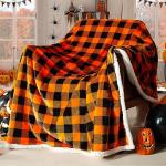 Halloween Sherpa Throw Blanket - Cozy Fuzzy Plaid