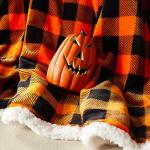 Halloween Sherpa Throw Blanket - Cozy Fuzzy Plaid