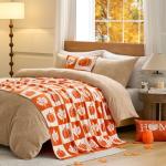 Cozy Pumpkin Maple Leaf Checkered Throw Blanket