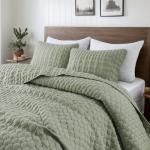 WDCOZY Sage Green Quit Twin Size Bedding Sets with Pillow Sham, Lightweight Soft Bedspread Coverlet, Quilted Blanket Thin Comforter Bed Cover, All Season Spring Summer, 2 Pieces, 68x90 inches