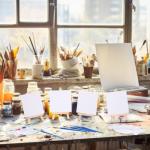 Qilery 24‑Set Mini Canvas & Easel Kit + Paint