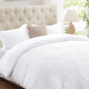 Cozyide White Duvet Cover Queen Size, 3 Pieces Bedding Duvet Covers, Soft Breathable Seersucker Duvet Cover Set with Zipper Closure and Corner Ties (1 Duvet Cover 90"x90" + 2 Pillow Shams 20"x26")