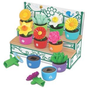 Learning Resources Shape & Color Garden, Kids Gardening Set, Flower Building Set, Toddler Outdoor Toys, Sensory Toys, Montessori, Preschool Learning Activities, Toddler Gifts, Easter for Kids