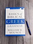 Basics of Biblical Greek Grammar: Fourth Edition (Zondervan Language Basics Series)