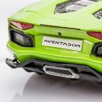 Maisto Assembly Line Lamborghini Aventador Roadster Die Cast Model Kit (1:24 Scale), Colors May Vary