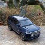 WAKAKAC Toy Car Compatible for 1:24 Escalade SUV Model Car, Alloy Pull Back Diecast Collectible Car with Sounds＆Lights for Kids Boys Girls and Adults, Gift Blue