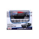 Maisto 1:24 Scale Assembly Line 2008 Dodge Challenger SRT8 Diecast Model Kit (Colors May Vary) Small