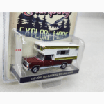 GreenLight 1:64 Scale 1981 Ram D-250 ROYAL WITH LARGE CAMPER Alloy Car Model Static Collection Decorated Holiday Gifts